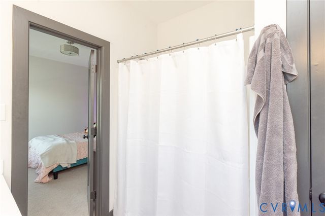 4600 Otter Ct, Moseley, VA 23120