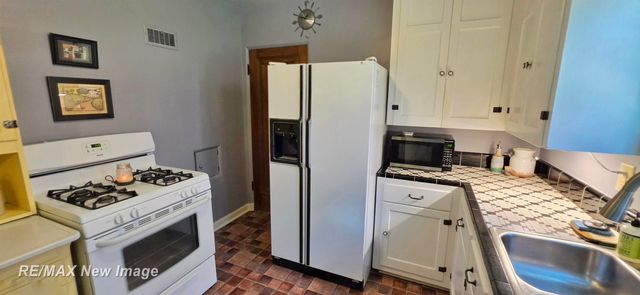 2240 Delaware Boulevard, Saginaw, MI 48602