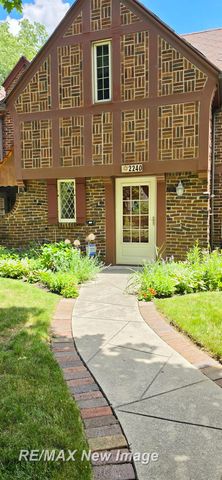 2240 Delaware Boulevard, Saginaw, MI 48602