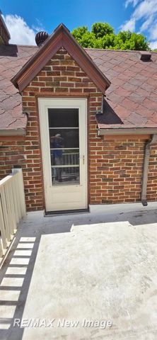 2240 Delaware Boulevard, Saginaw, MI 48602