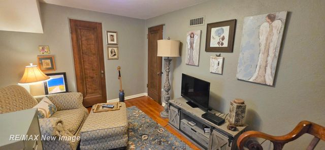2240 Delaware Boulevard, Saginaw, MI 48602