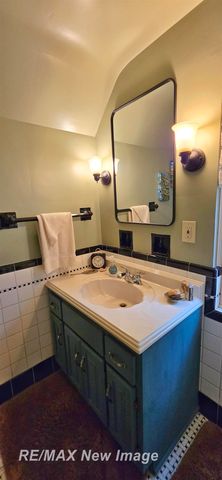 2240 Delaware Boulevard, Saginaw, MI 48602