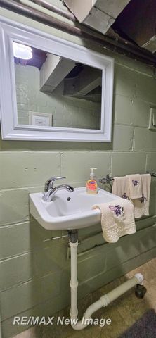 2240 Delaware Boulevard, Saginaw, MI 48602