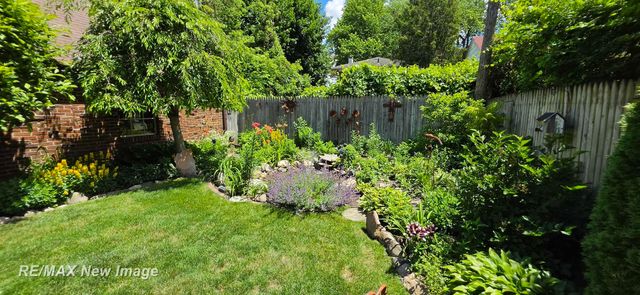 2240 Delaware Boulevard, Saginaw, MI 48602