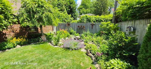 2240 Delaware Boulevard, Saginaw, MI 48602