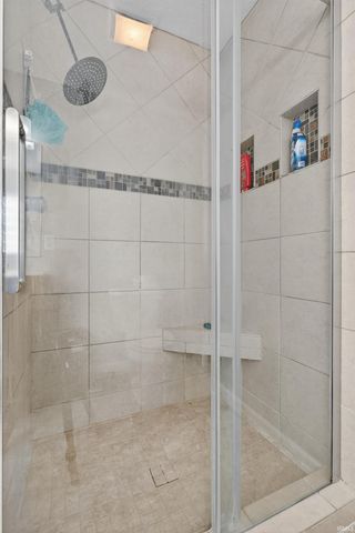 1233 Canterview Way, Kokomo, IN 46901