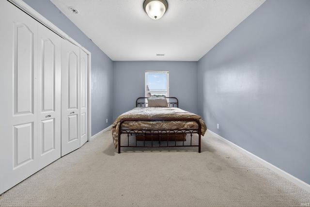 1233 Canterview Way, Kokomo, IN 46901