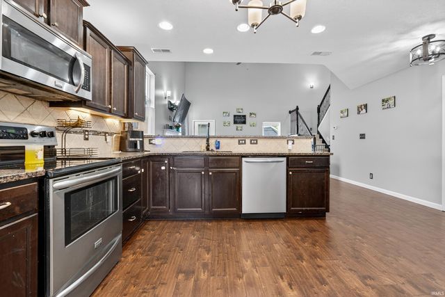 1233 Canterview Way, Kokomo, IN 46901