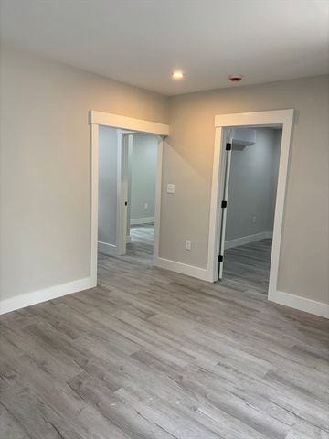 22 Pleasant St, Fitchburg, MA 01420
