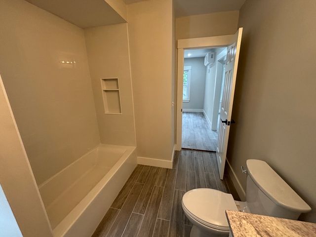 22 Pleasant St, Fitchburg, MA 01420