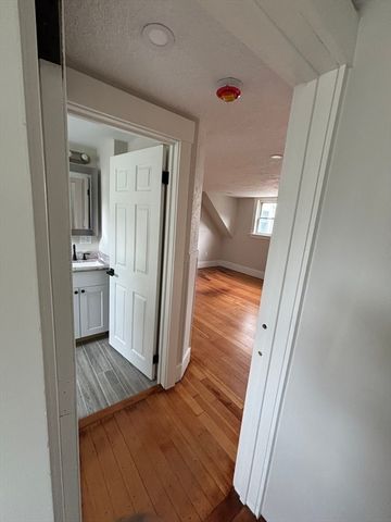 22 Pleasant St, Fitchburg, MA 01420