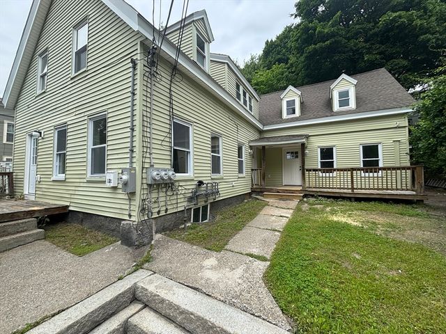 22 Pleasant St, Fitchburg, MA 01420