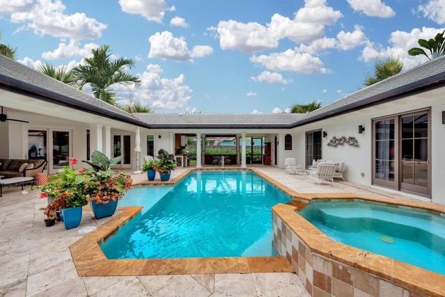 544 Live Oak Road, Vero Beach, FL 32963