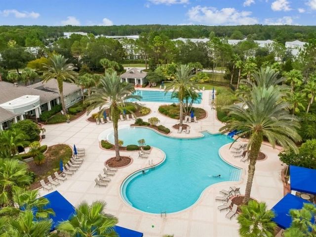 8237 DUNHAM STATION DRIVE, Tampa, FL 33647