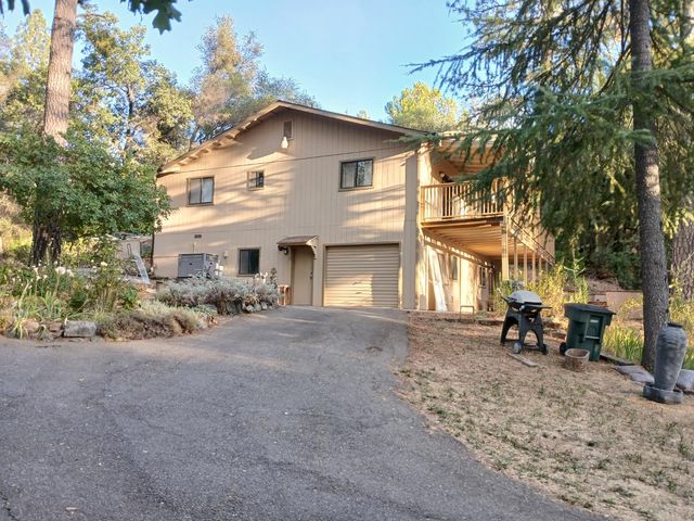 20090 N Quartz Mountain Rd, Fiddletown, CA 95629
