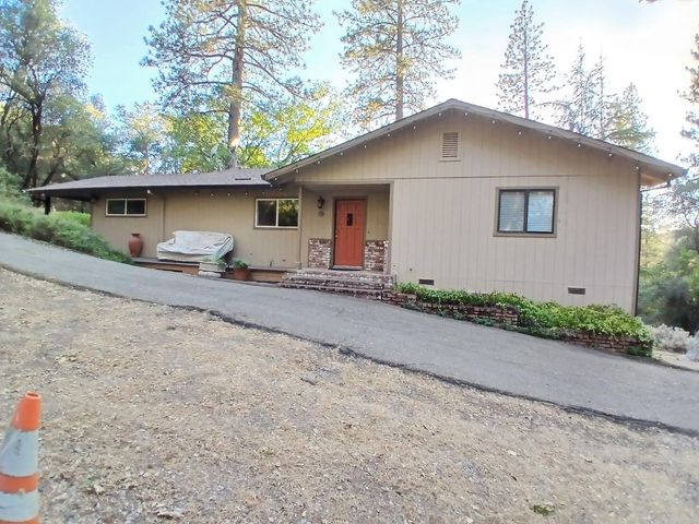 20090 N Quartz Mountain Rd, Fiddletown, CA 95629
