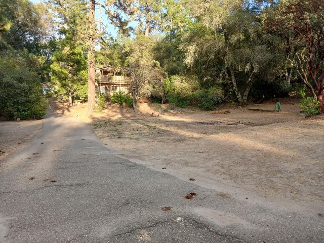 20090 N Quartz Mountain Rd, Fiddletown, CA 95629