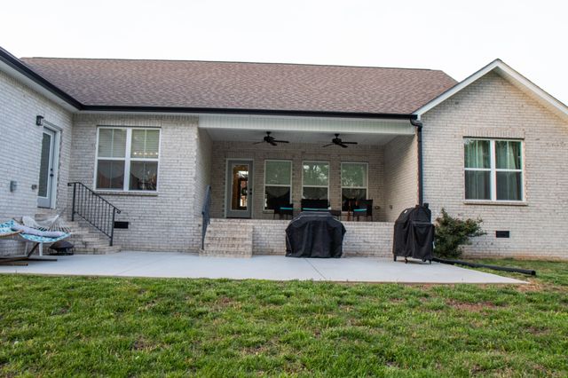 50 Coleson Cir, Mcminnville, TN 37110