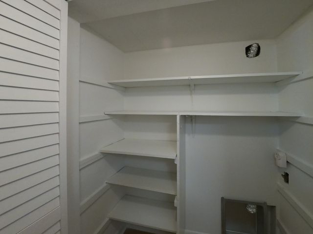 370 Wallace Rd Apt C9, Nashville, TN 37211