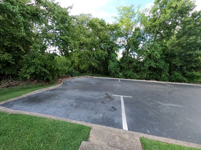 370 Wallace Rd Apt C9, Nashville, TN 37211