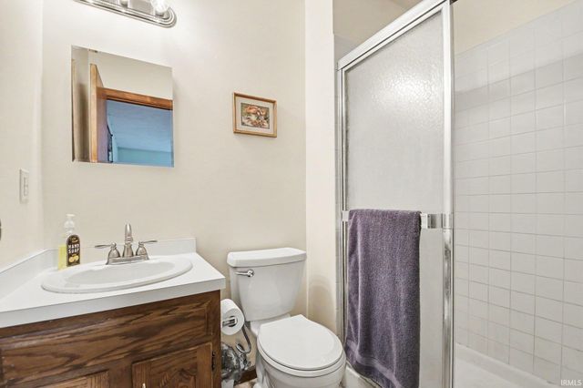 2717 Belknap Lane, Mishawaka, IN 46544