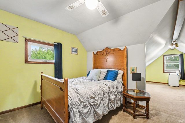 2717 Belknap Lane, Mishawaka, IN 46544