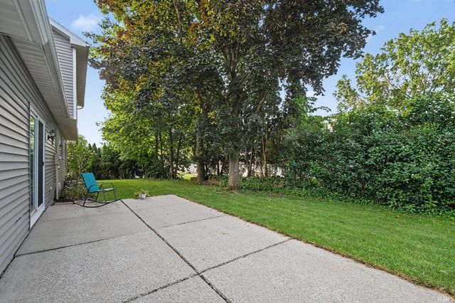 2717 Belknap Lane, Mishawaka, IN 46544