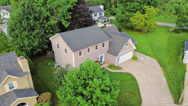 2717 Belknap Lane, Mishawaka, IN 46544