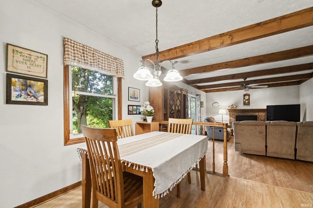 2717 Belknap Lane, Mishawaka, IN 46544