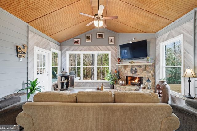 72 Highland Pointe Drive, Ellijay, GA 30536