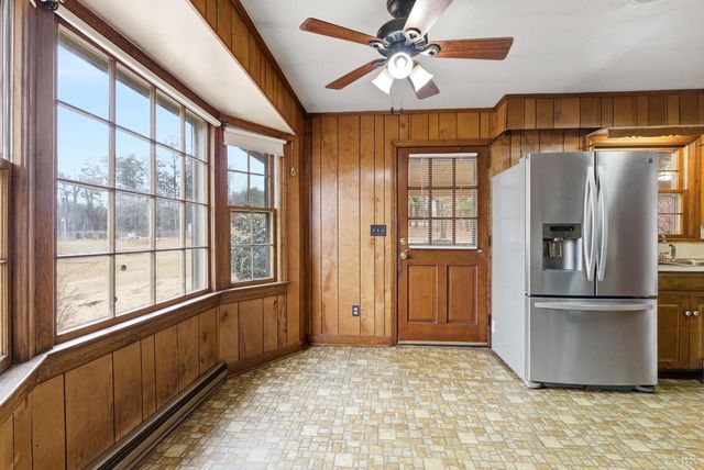 1730 Redfields Road, Appomattox, VA 24522