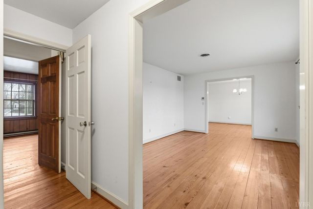 1730 Redfields Road, Appomattox, VA 24522