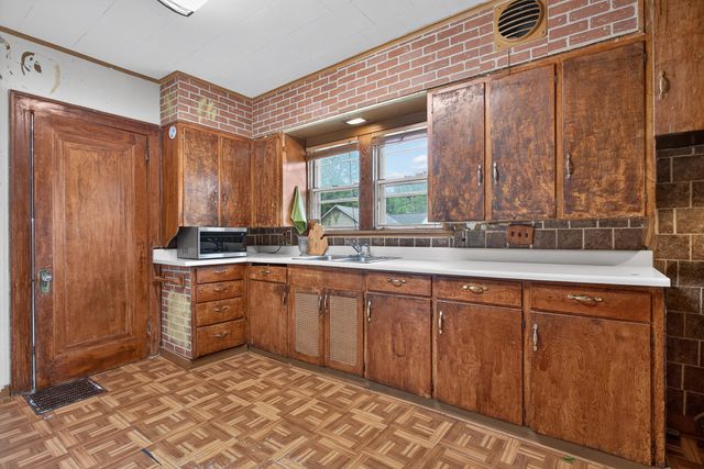 841 Adams Street Se, City Of Grand Rapids, MI 49507