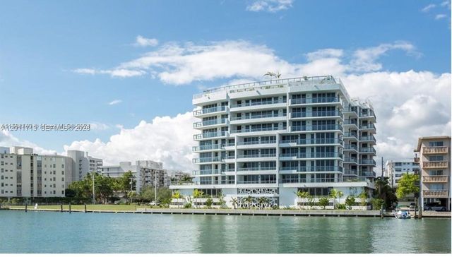 9261 E Bay Harbor Dr 302, Bay Harbor Islands, FL 33154