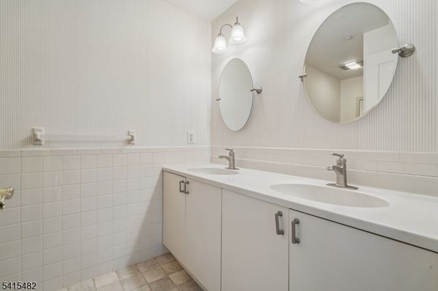 69 Turnberry Rd 2A, Little Falls Twp., NJ 07424