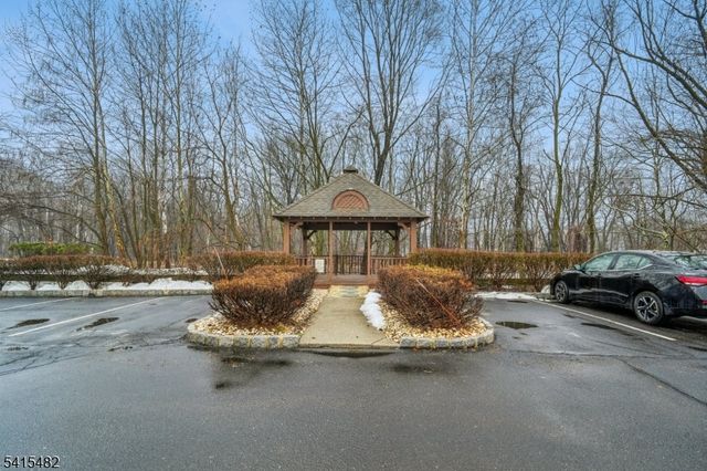 69 Turnberry Rd 2A, Little Falls Twp., NJ 07424