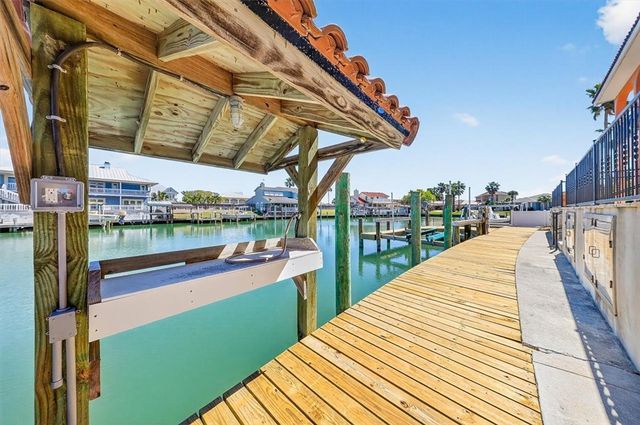 314 Bahia Mar, Port Aransas, TX 78373
