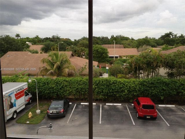 406 NW 68th Ave 317, Plantation, FL 33317