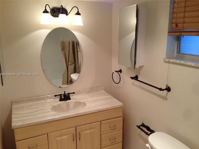 406 NW 68th Ave 317, Plantation, FL 33317