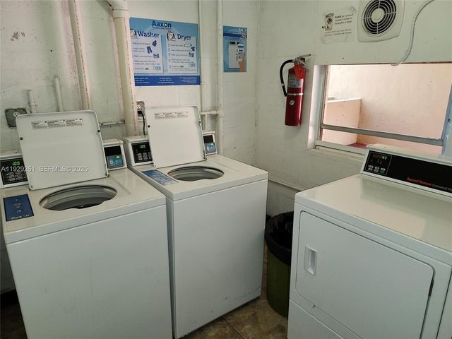 406 NW 68th Ave 317, Plantation, FL 33317