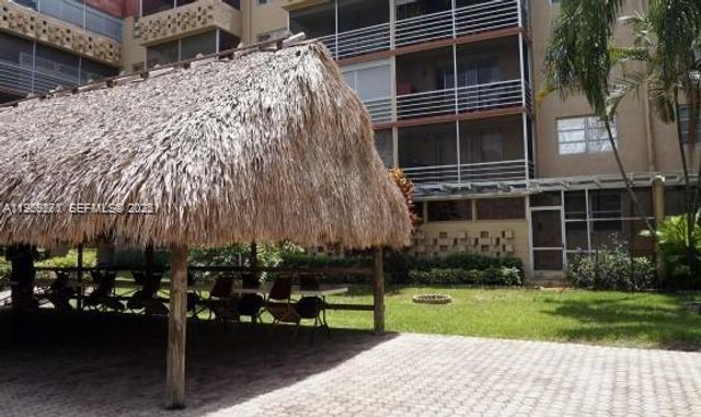 406 NW 68th Ave 317, Plantation, FL 33317