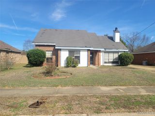 6991 Lakeview Drive, Montgomery, AL 36117
