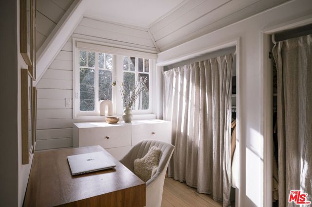 4828 Glenn Road, Santa Barbara, CA 93105