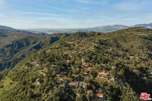 4828 Glenn Road, Santa Barbara, CA 93105