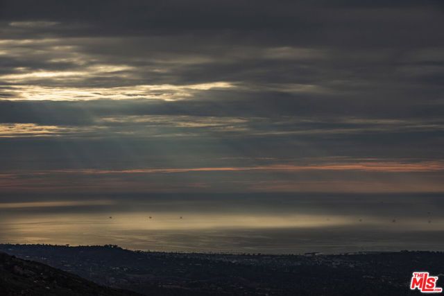 4828 Glenn Road, Santa Barbara, CA 93105