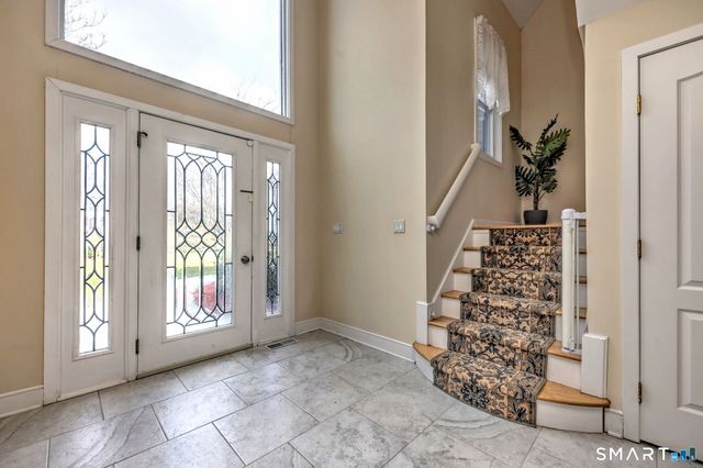 30 Stonewall Lane, Monroe, CT 06468