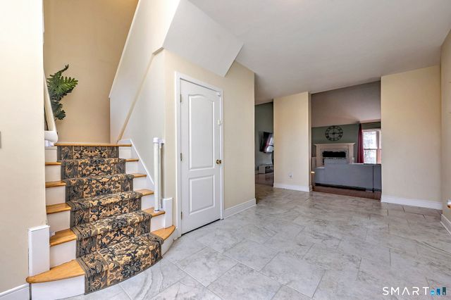 30 Stonewall Lane, Monroe, CT 06468