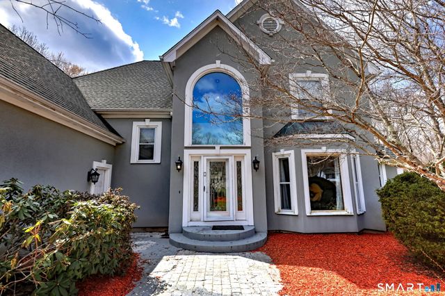 30 Stonewall Lane, Monroe, CT 06468