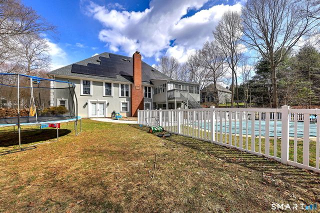 30 Stonewall Lane, Monroe, CT 06468