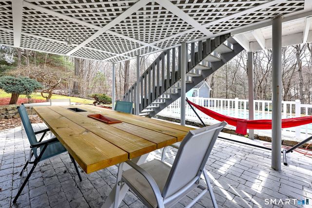 30 Stonewall Lane, Monroe, CT 06468